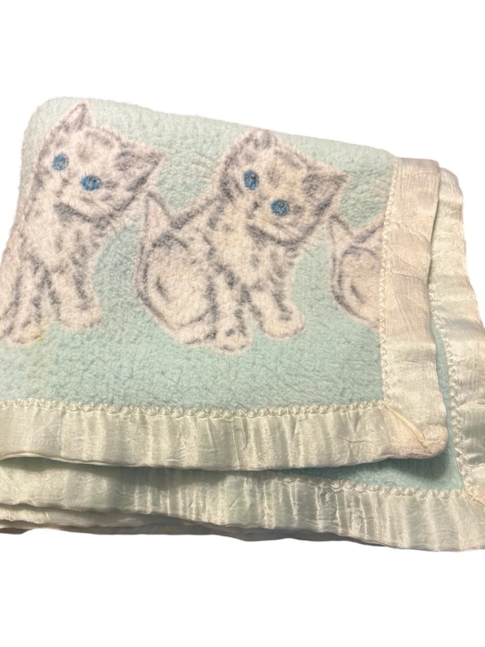 Vintage Green Baby Blanket Gray White Kitten Cats Blue Eyes Satin Trim Nursery